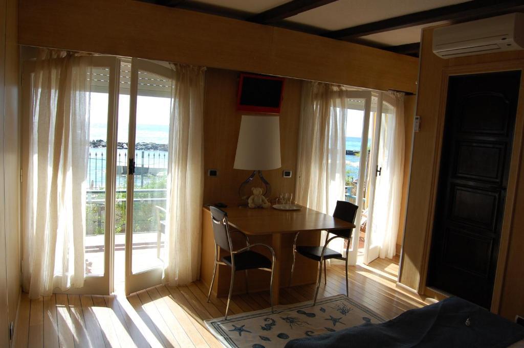 Villa Rita Sanremo Phòng bức ảnh